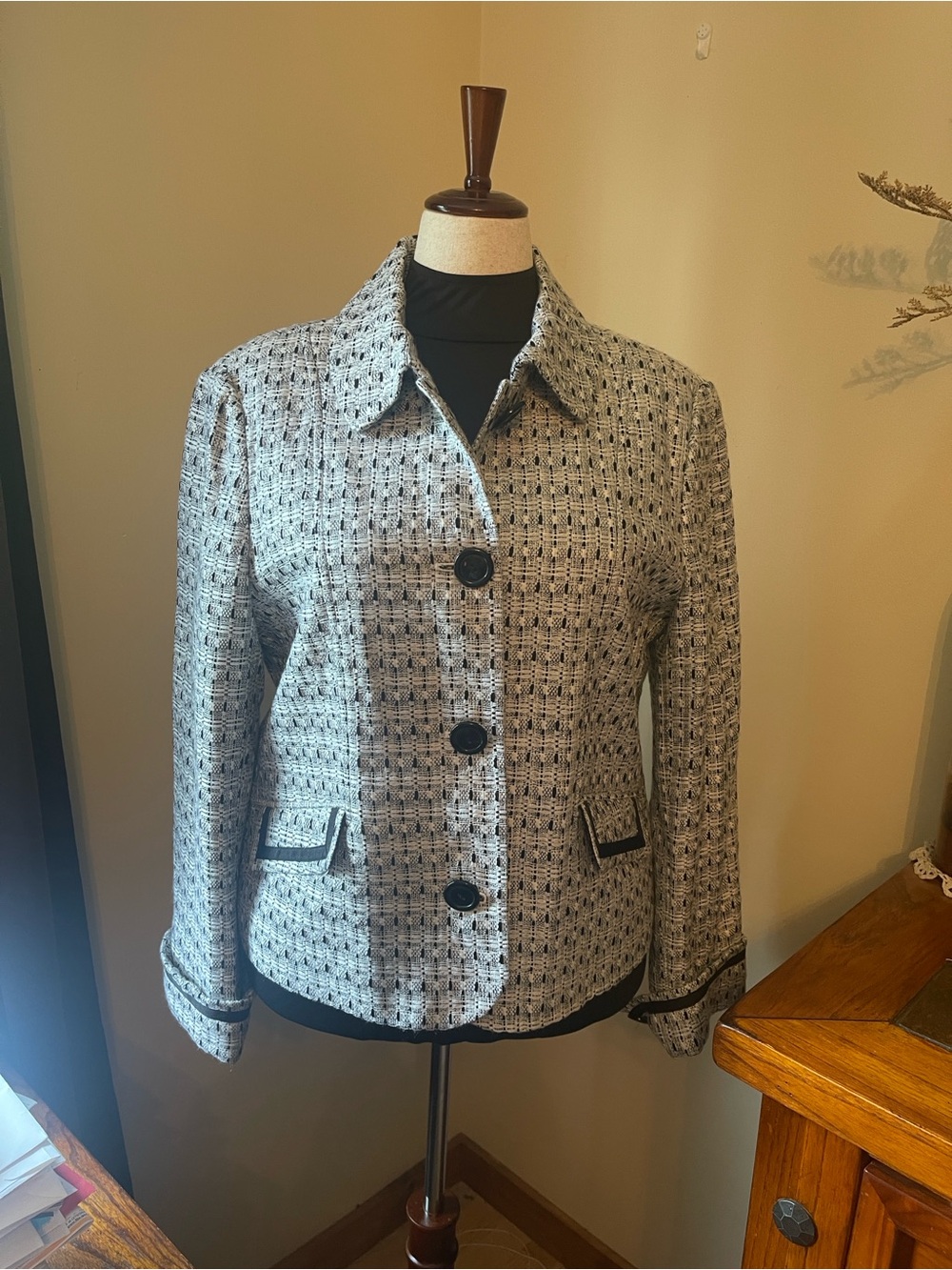 Tweed Texture Jacket Blazer in Black and White